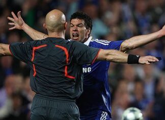 El árbitro del Chelsea – Barcelona 2009 sigue recibiendo amenazas de muerte