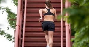 Ejercicios para endurecer tejidos: muslos y trasero