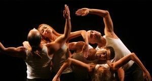Danza contemporánea para acabar con la flacidez