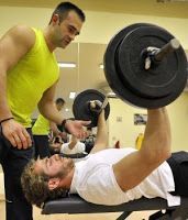 Levantamiento de pesas: consejos de seguridad