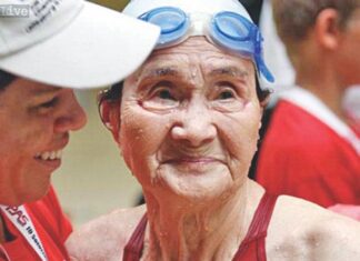 Nadadora de 100 años bate records