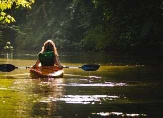 Se acabaron las barcas: lo último para pescar son los kayak kayaks para pescar