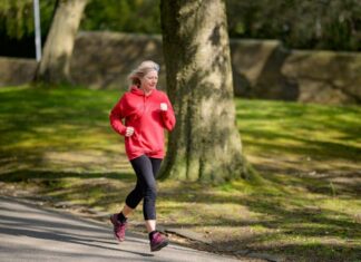 Beneficios de practicar ejercicios regularmente ejercicios