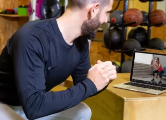 ¿Por qué contratar un entrenador personal online?