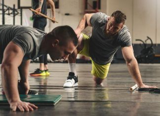 3 carreras relacionadas con el deporte cómo son los cursos para ser entrenador personal