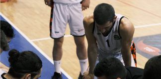 entrenador de baloncesto